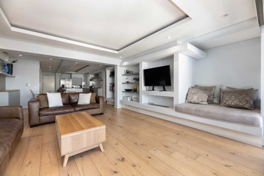 3 Bedroom Property for Sale in Sea Point Western Cape